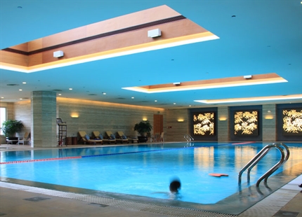 Swimming pool dehumidification